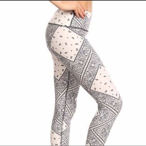 Boho print high waisted leggings are Here‼️